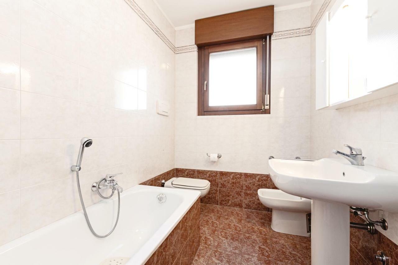 Appartamento Colourful Flat Borgo Roma Verona Esterno foto
